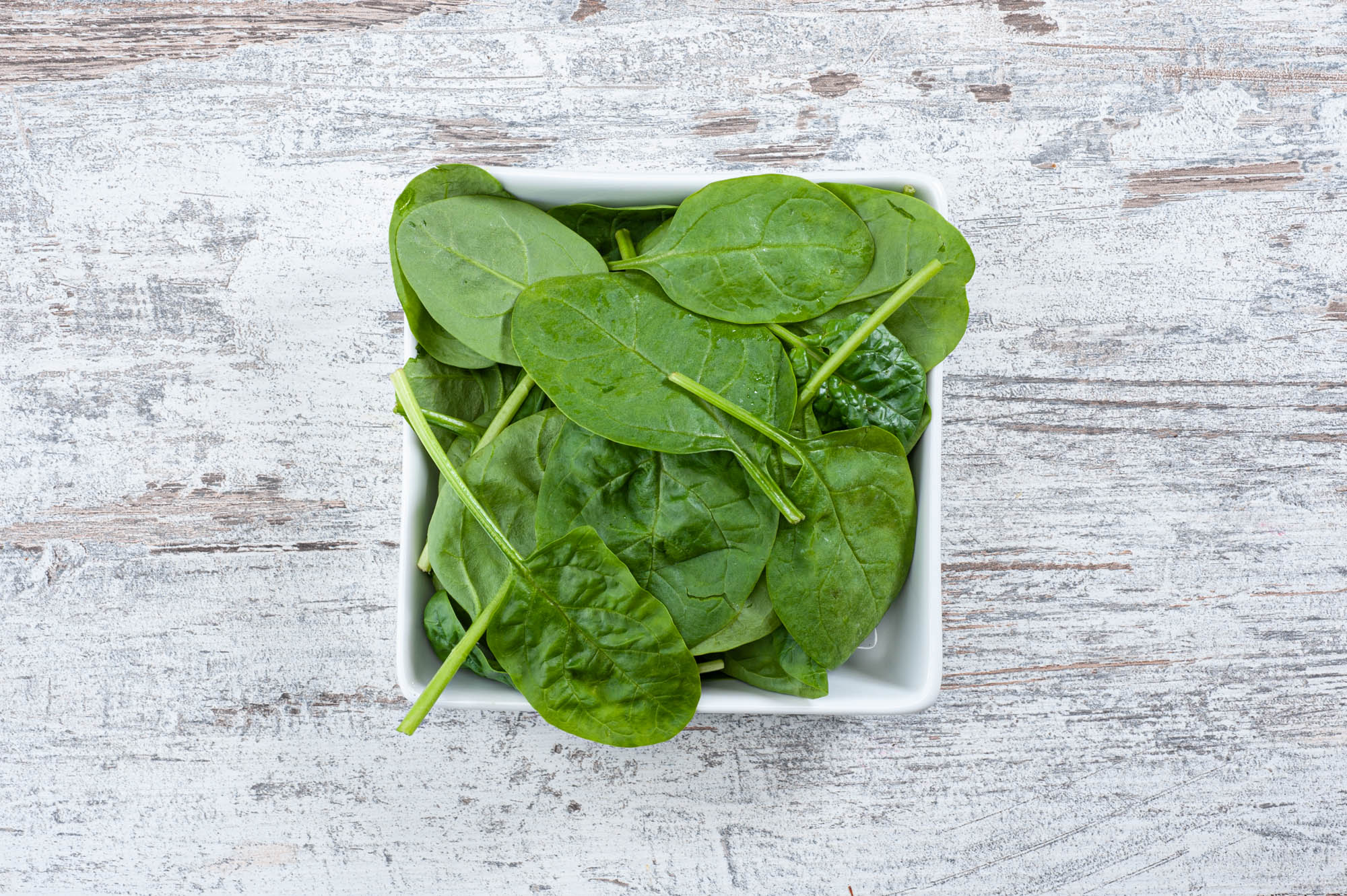 Spinach leaves